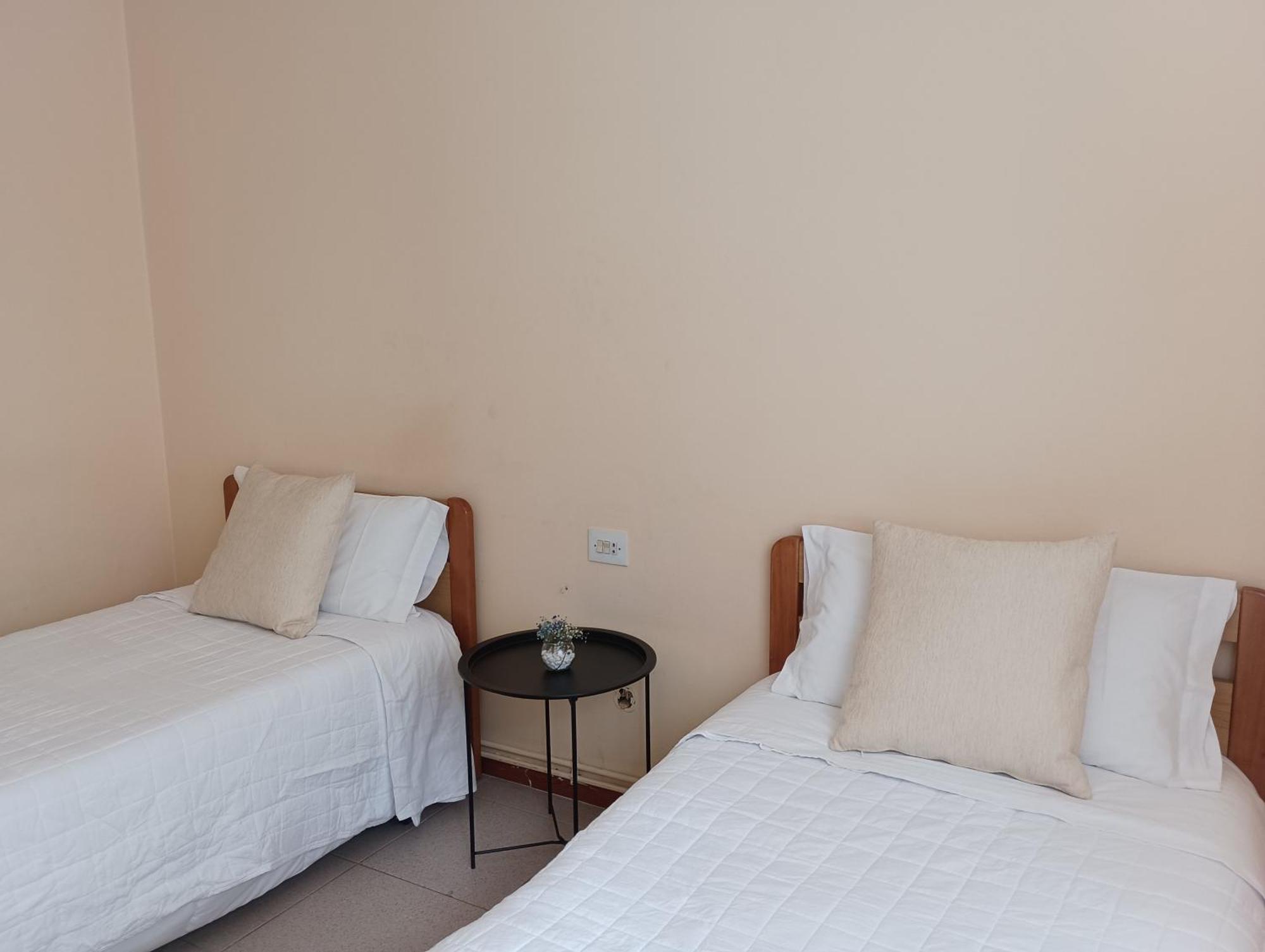 Hostal Pension Mar De Plata Lugo Eksteriør billede