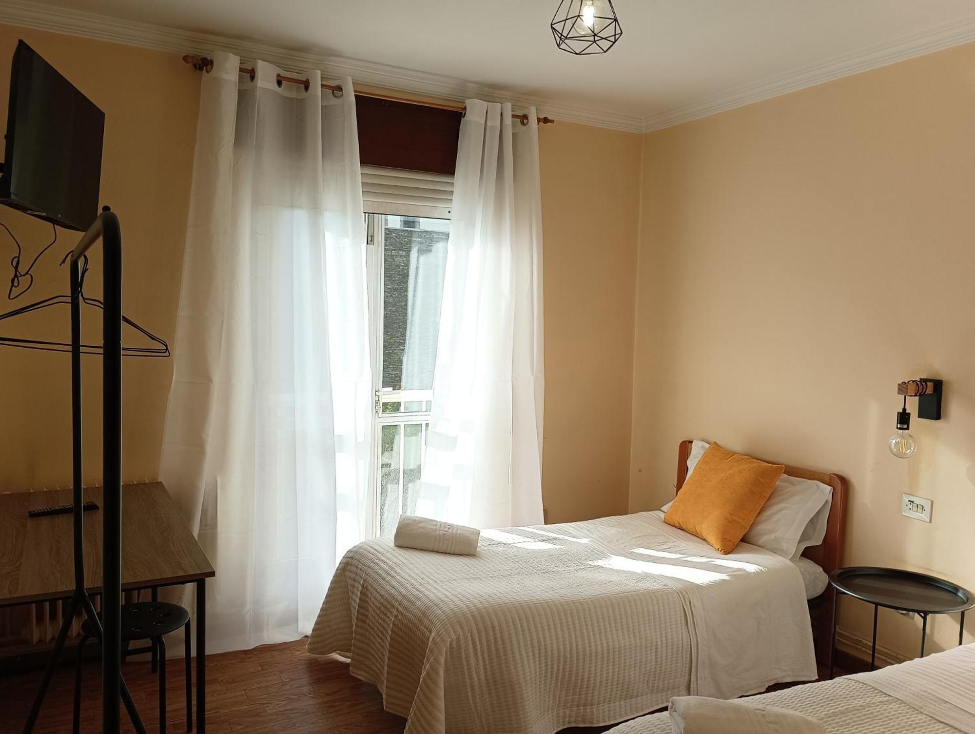 Hostal Pension Mar De Plata Lugo Eksteriør billede
